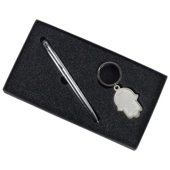 מארז מתנה עט עם מחזיק מפתחות חמסה