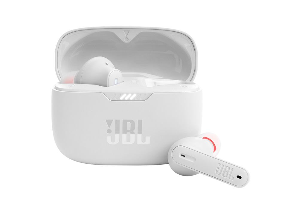 1.JBL_TUNE_230NCW